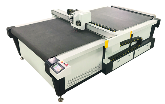 Máquina cortadora de muestras de superficie plana con cuchilla vibratoria para cuero y ropa con mesa de alimentación automática