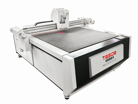 Máquina de corte de tablero gris rígido digital CNC